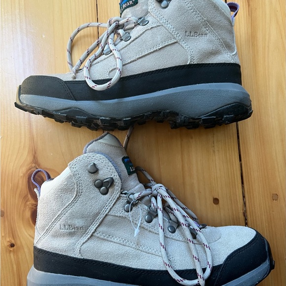 NEVER WORN. L.L. Bean women’s suede Primaloft hiking boots. Ivory Stone.SZ 8.5 - Picture 5 of 8
